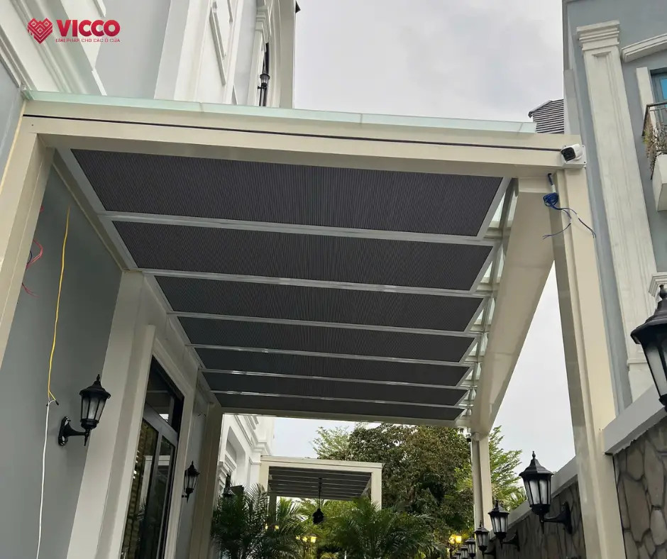 Bí quyết giữ gìn rèm trần tự điều chỉnh luôn mới – Cách bảo trì rèm trần tự động để bền lâu