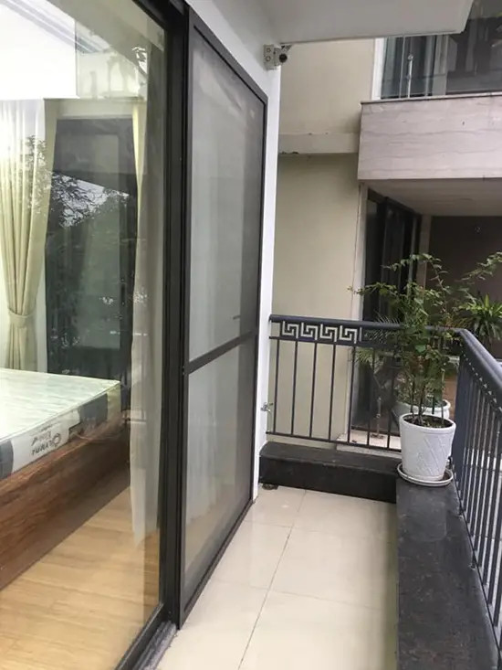 Tạo không khí trong lành và sạch sẽ với cửa lưới chống côn trùng – Bí quyết bảo vệ sức khỏe gia đình bạn