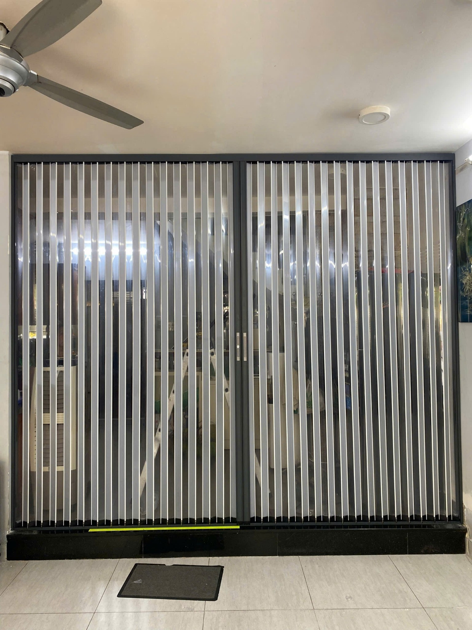 Tham khảo các loại vách cửa xếp lá thông minh - Giải pháp tối ưu cho không gian sống và làm việc