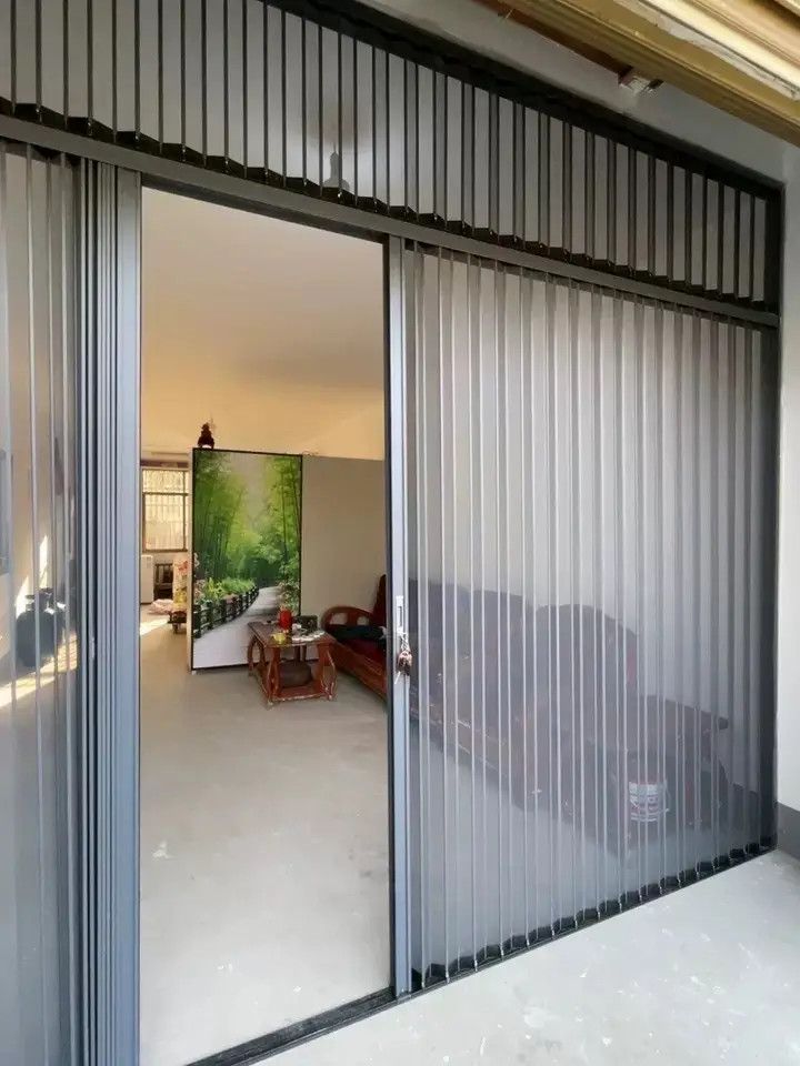 Lựa chọn vách cửa xếp lá phù hợp cho ngôi nhà - Bí quyết tối ưu hóa không gian sống