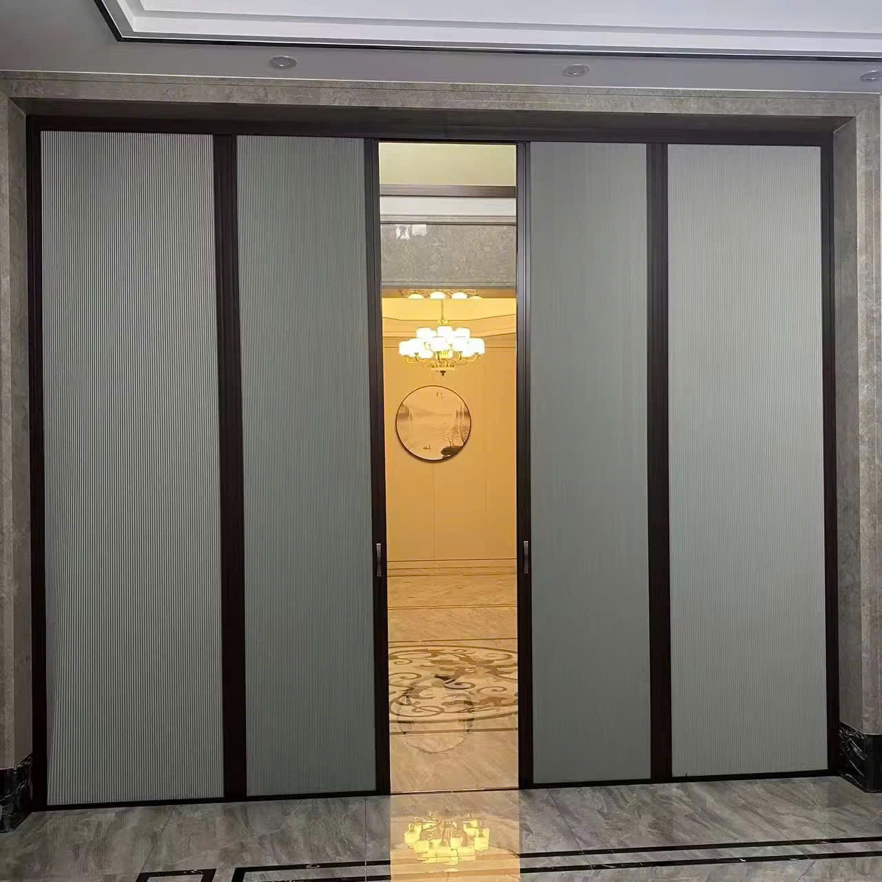 Dễ dàng làm mới không gian riêng tư với vách ngăn phòng - Giải pháp tối ưu cho mọi không gian sống và làm việc