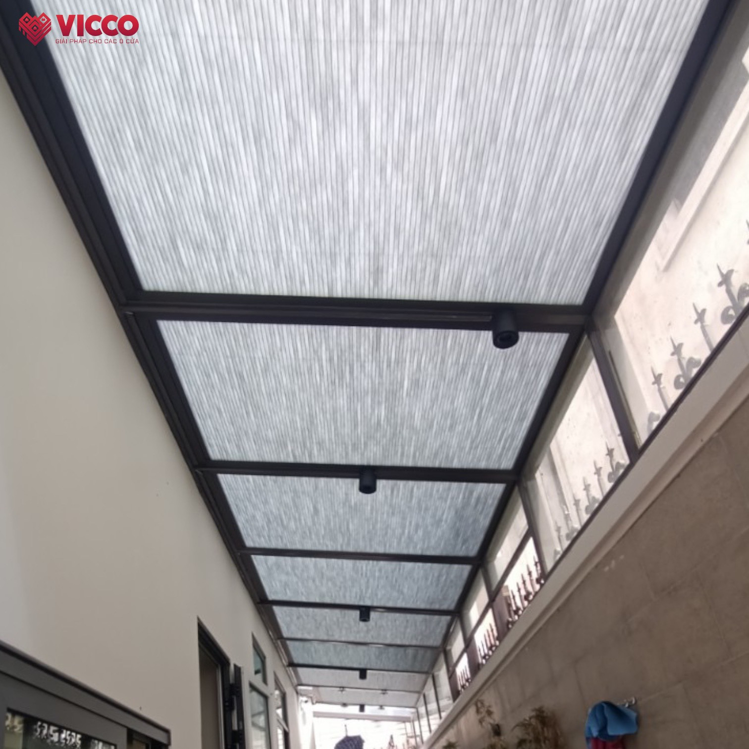 Hỗ trợ Đại lý Thi công công trình Rèm giếng trời tự động tại Nhà khách ở Đồng Nai