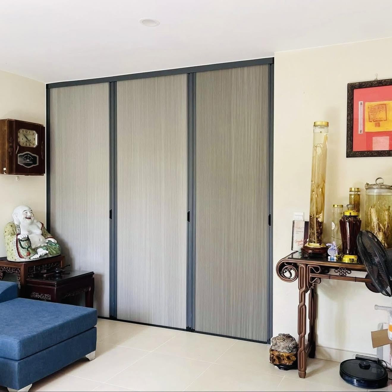 Tăng cường sự riêng tư và bảo mật bằng vách ngăn tổ ong trong phòng họp – giải pháp linh hoạt