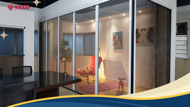 Cửa lưới ghép cánh hệ ray xích có gì đặc biệt