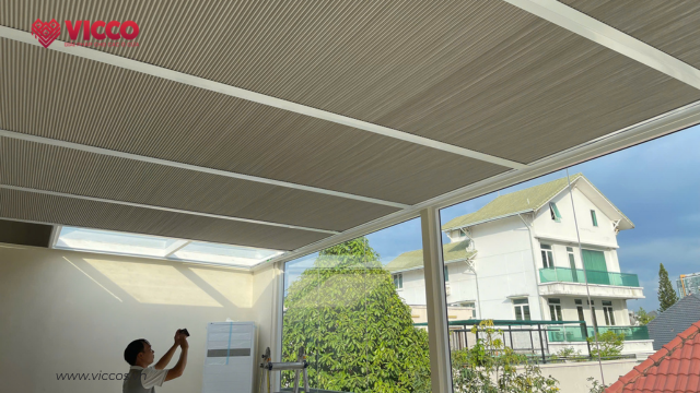 Rèm Che Nắng Mái Kính - Giải Pháp Che Nắng Cho Mái Kính Tối Ưu