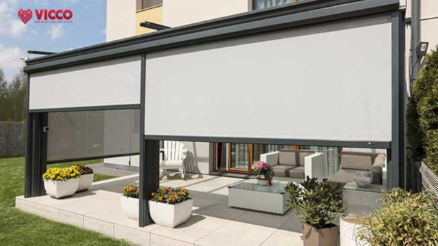 Nên dùng rèm chống nắng ngoài trời nào tốt? Top sản phẩm chất lượng năm 2024