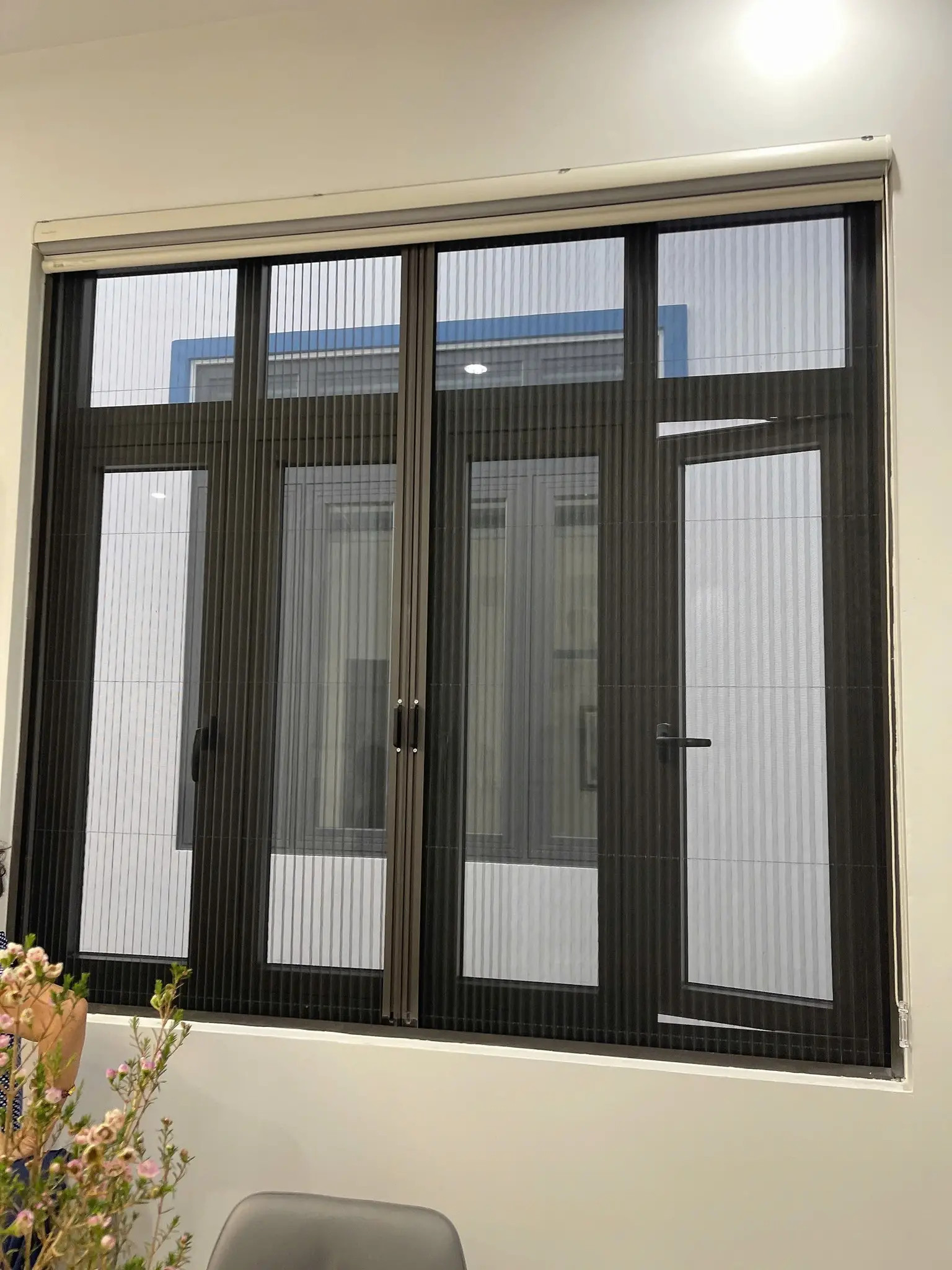 Lưới chống muỗi cửa chính - Giải pháp tối ưu bảo vệ ngôi nhà của bạn khỏi côn trùng