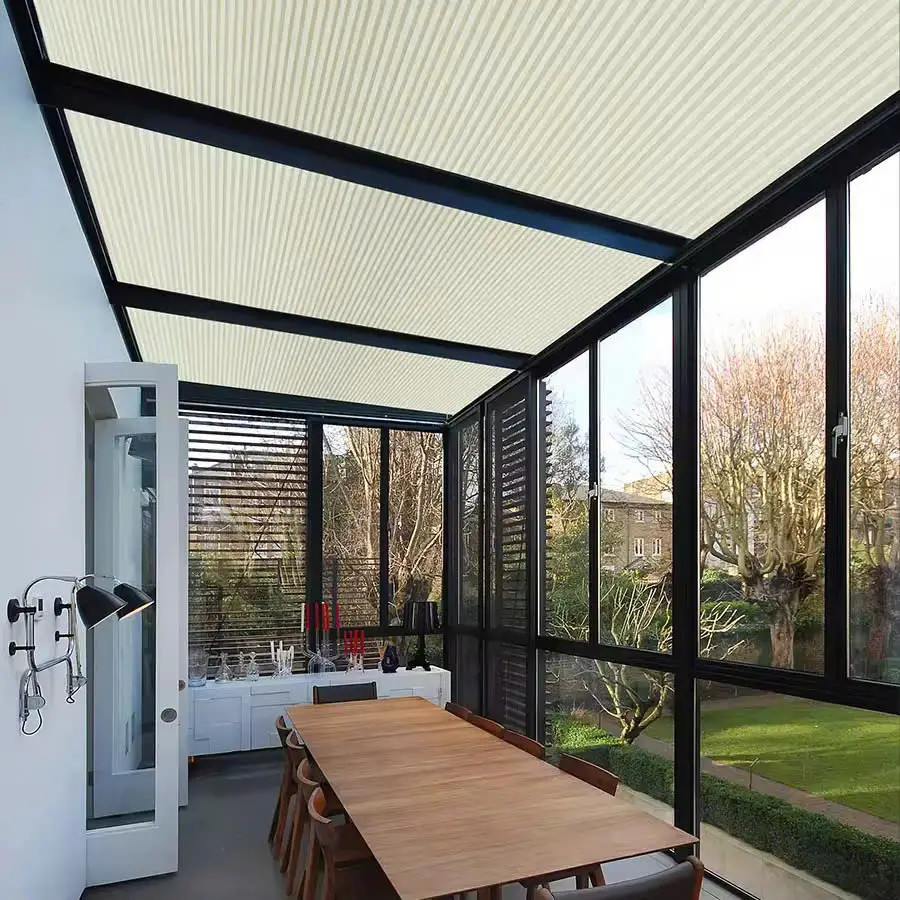 So sánh rèm động cơ và rèm kéo tay – Nên chọn loại nào? Tìm hiểu ưu nhược điểm từng loại