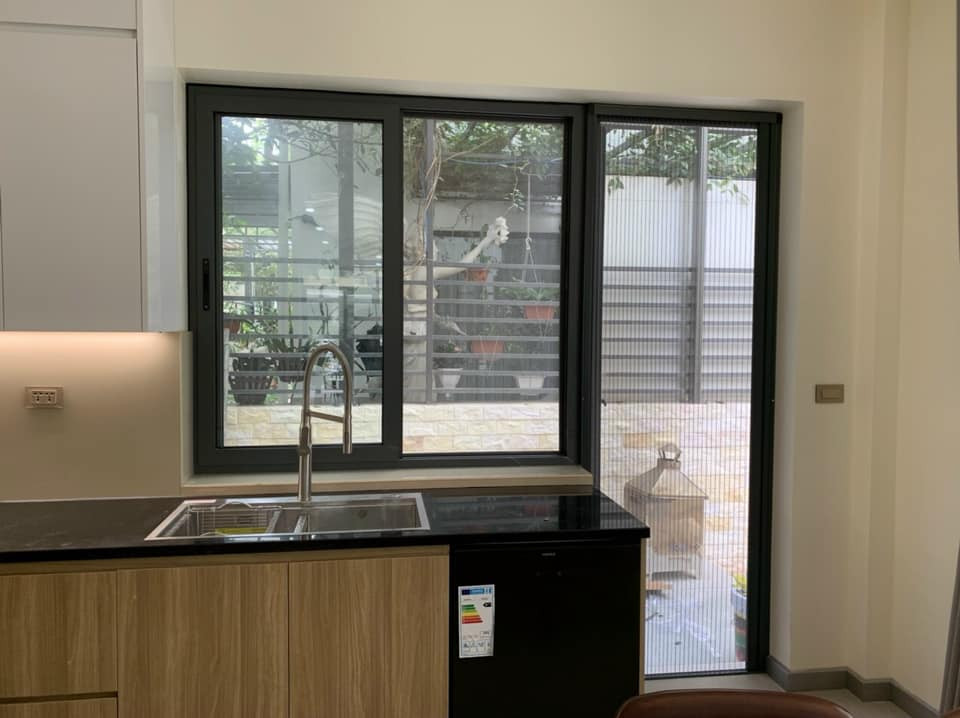 Top 6 cách ngăn côn trùng vào nhà an toàn và hiệu quả nhất