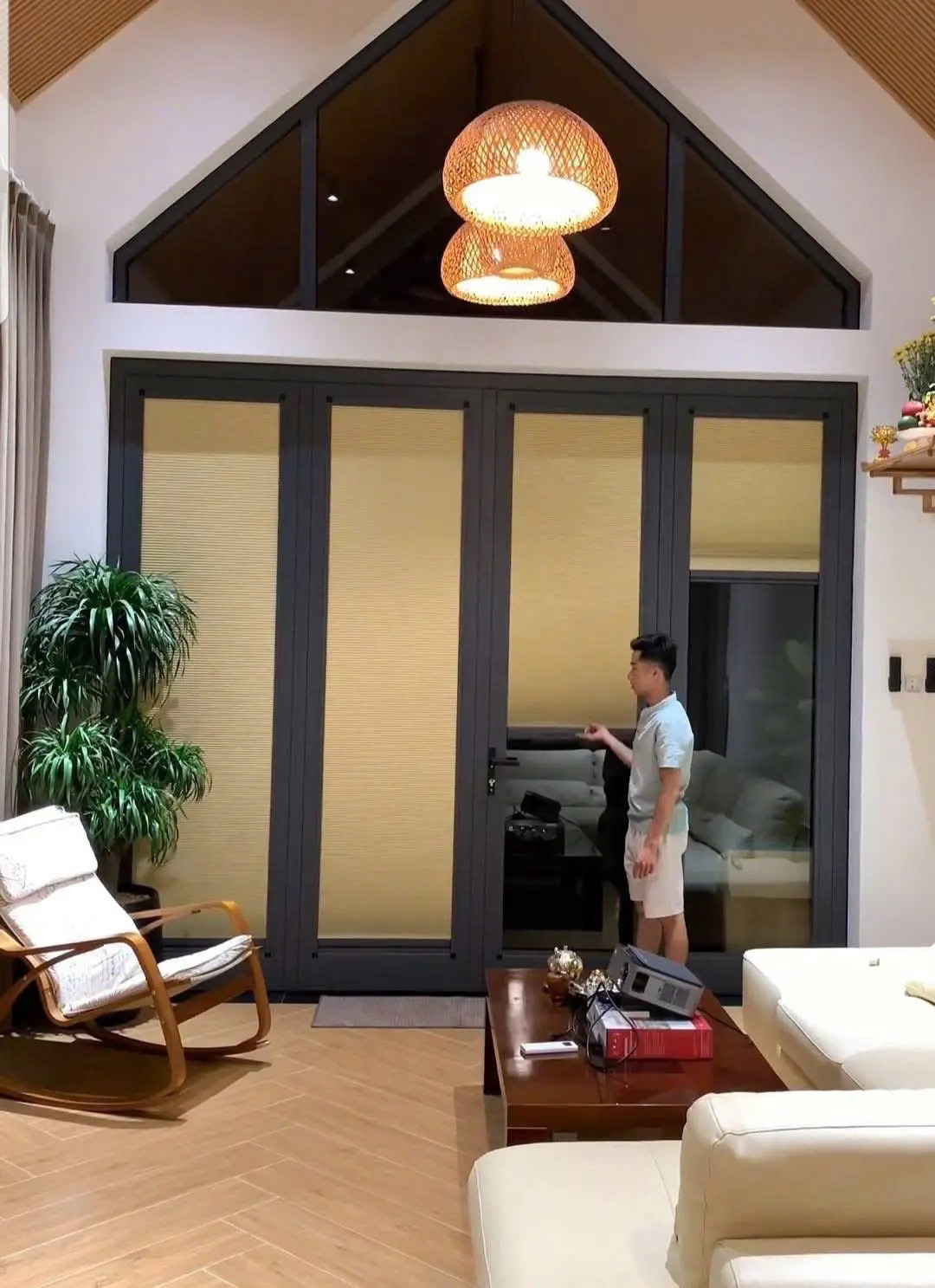 Mẫu Rèm Tổ Ong Cản Nhiệt Lắp Cửa Nhôm Kính Hiện Đại Nhất 2025 - Xu Hướng Thiết Kế Nội Thất Thông Minh