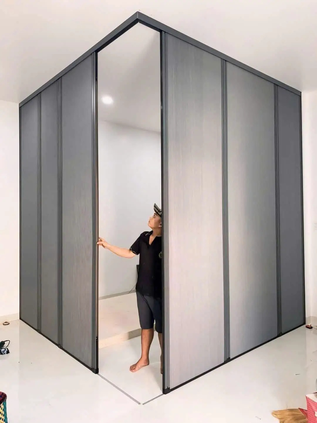 Bật Mí Kinh Nghiệm Chọn Mua Vách Ngăn Tổ Ong Giữ Lạnh Phòng Điều Hoà - Một Giải Pháp Thông Minh Cho Không Gian Sống