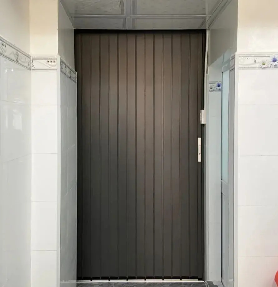 Thi Công Cửa Xếp Lá Uy Tín - Dịch Vụ Chất Lượng Cao và Đáng Tin Cậy