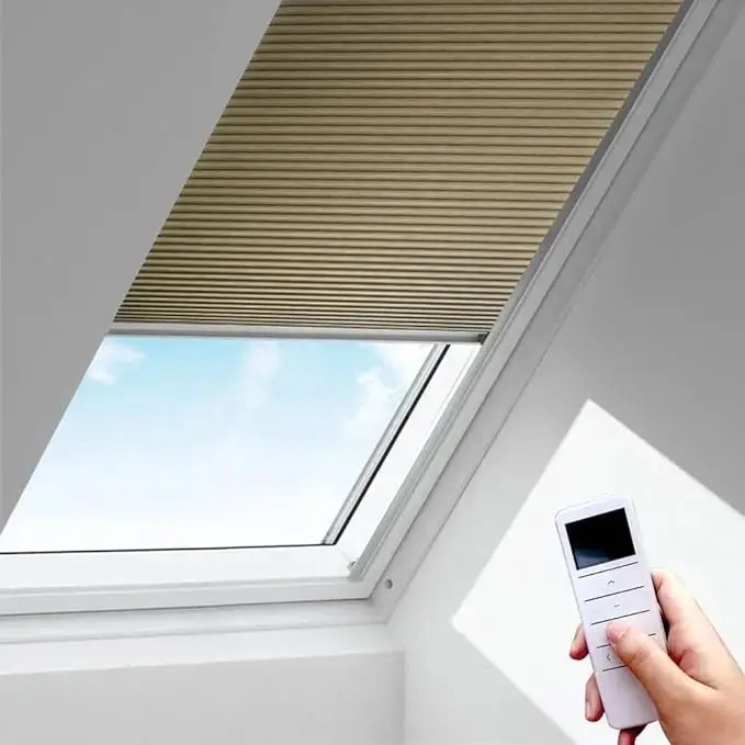 Rèm Trần Tự Động Điều Khiển Từ Xa | Nghi thức Hiện Đại và Tiện Lợi trong Không Gian Sống