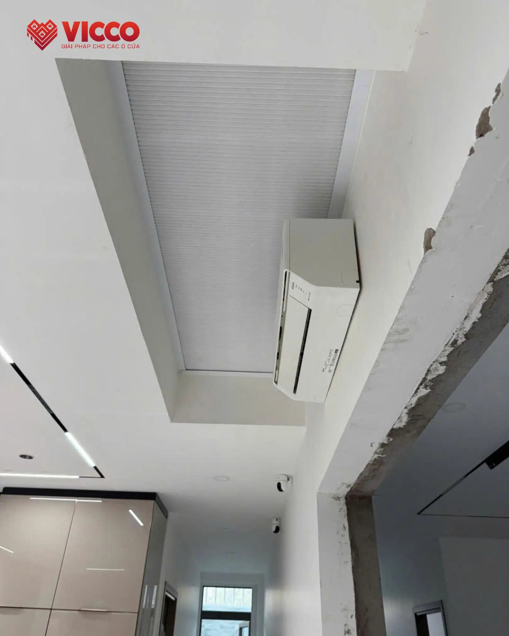 Giảm nhiệt độ trong nhà với rèm giếng trời – Giải pháp thông minh cho không gian mát mẻ